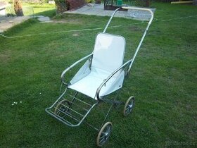retro kočárek