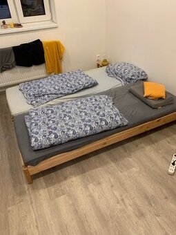 Prodám postel UTÅKER Ikea