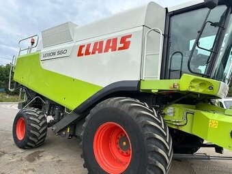 Sklízecí mlátička Claas Lexion 580, rok výroby 2010, žací li