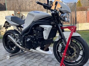 Triumph Speed Triple