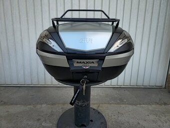 Motokufr Givi Maxia 4 V56 včetně originálního nosiče Givi