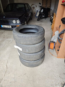 Hankook ventus prime 4 sada 4 pneu 215/65/R17