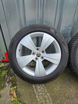 Zimní alu kola Triton 17" Škoda Superb 215/55 R17