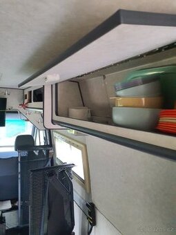 Prodám obytne auto karavan pro invalidy