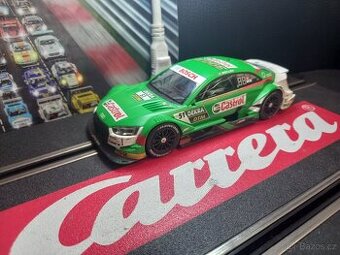 Autodráha carrera analogové auto Audi RS5 DTM