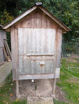 Praktický kurník pro 3-10 slepic