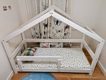 Stylová dětská domečková postel Benlemi