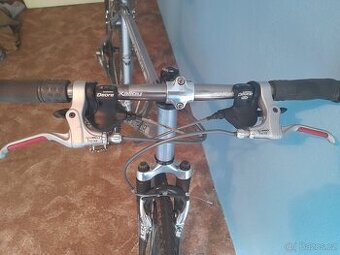 Author zenith-trekove kolo