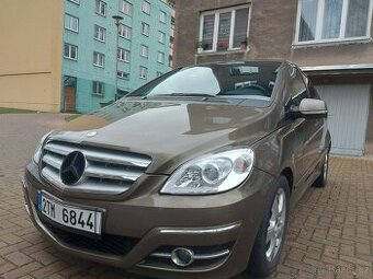 Mercedes Benz (B180 CDI )Automaticka Převodovka