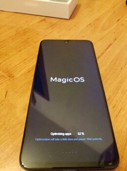 HONOR 200 Smart 256GB 4 GB RAM velmi málo použitý