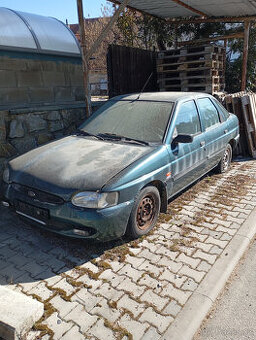 ford escort -na díly-budu ho likvidovat