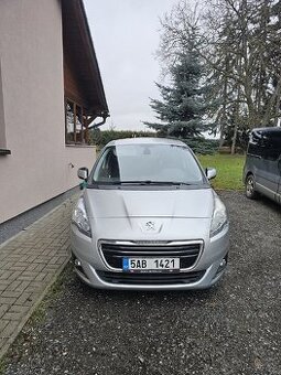 Peugeot 5008 1.6 hdi