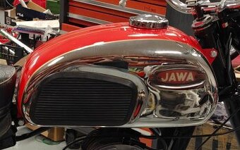 Jawa Californian nádrž koupím