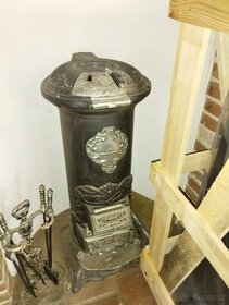 Historická starožitná kamna Victoria 1918 repasovaná