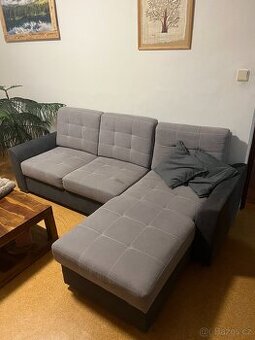 Třímístný rozkládací gauč