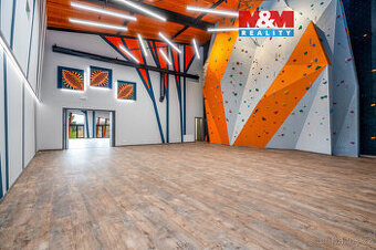 Pronájem multikomplexu pro 300 lidí 1076m2, Okrouhlo