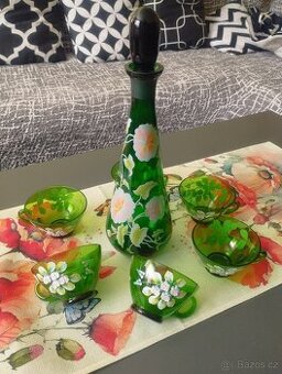 Karafa a 6 skleniček