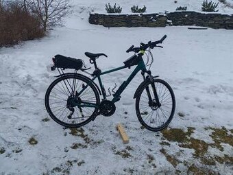 prodej silničního trekového kola