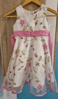 Prodá dětské šatičky vel: 110