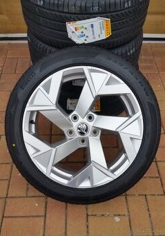 NOVÁ letní sada ŠKODA SUPERB 3 a 4 5x112 R18 pirelli DOT 25