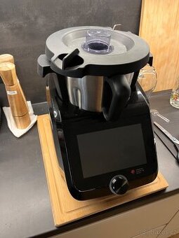 Kuchyňský robot Monsieur Cuisine