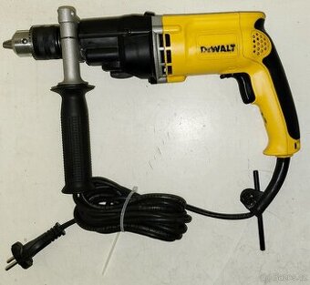 DeWALT D21805 2-rychlostní příklepová vrtačka 770W