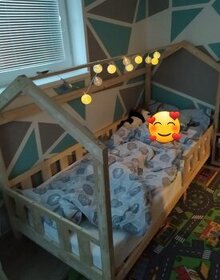 Dětská postel 90x200 s matrací