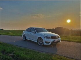 Mercedes-Benz C350cgi 4matic
