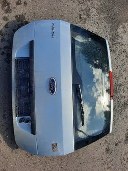 Prodám páté dveře ford fusion