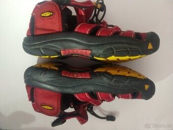 Keen 29 sandále