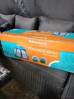 Zastřešení bazenu