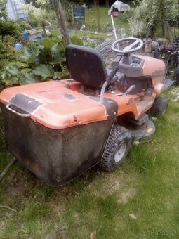 Sekací traktůrek , Husqvarna