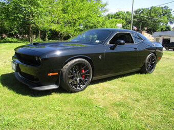 Dodge Challenger SRT Hellcat 6.2l - NEHAVAROVANÉ