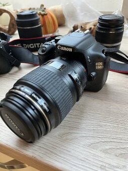 Canon EOS 550 D