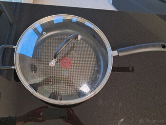Hluboká Tefal TITANIUM pánev se skleněnou poklicí, 32 cm