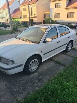 Škoda Octavia 1