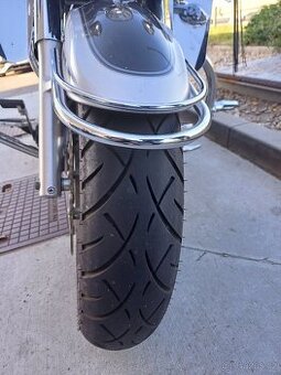 Yamaha XVS 1100 - 1