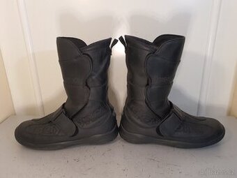 40 Daytona Bandit Gore-Tex XCR boty na motorku