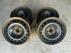 4 plechové disky 4 x 100 6,5Jx15 H2 na vozy Renault