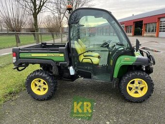 John Deere Gator