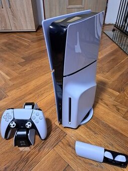 PS 5 Slim 1TB + Sluchátka