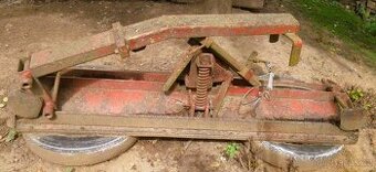 Přední radlice na Multikar