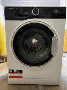 Pračka volně stojící užší