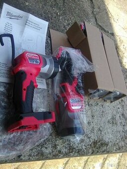 milwaukee M18 TLED-0 LED svetlo AKU lampa