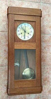 krásné starožitné secesní pérovky