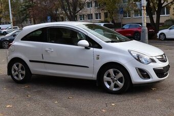 OPEL CORSA SPORT 1.4i AUTOMAT 74kW