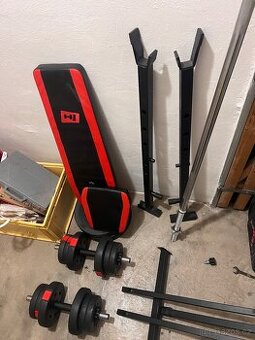 Posilovací lavice, činky