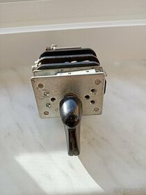 Vačkový vypínač na 16/380V