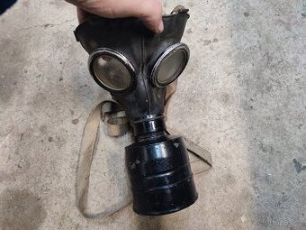 Plynová maska Fatra