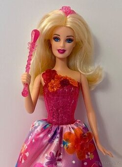 Barbie Kouzelná dvířka Alexa.